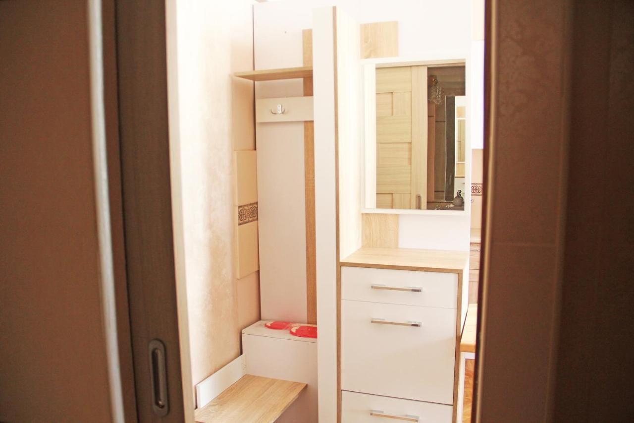 Apartment In The City Center Івано-Франківськ Екстер'єр фото